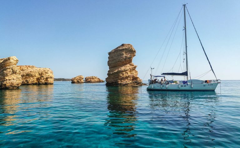 Piccole Cicladi in barca a vela